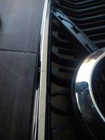 Volvo XC40 Grille calandre supérieure de pare-chocs avant 31457342