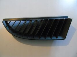 Mitsubishi Colt Grille inférieure de pare-chocs avant MN127774