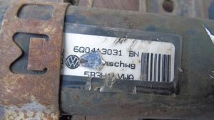 Volkswagen Polo Amortiguador delantero con muelle espiral 6Q0413031