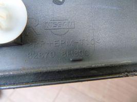 Nissan X-Trail T30 Listwa drzwi tylnych 828708H300