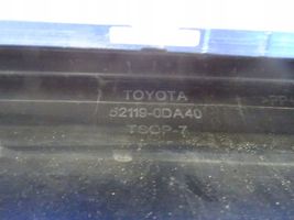 Toyota Yaris Etupuskuri 521190H180