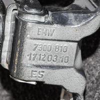 BMW 2 F45 Zawias klapy tylnej bagażnika 7300810
