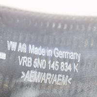 Audi Q3 8U Välijäähdyttimen letku 5N0145834K