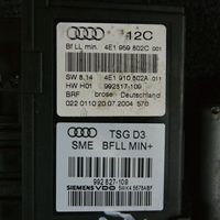 Audi A8 S8 D3 4E Moteur de lève-vitre de porte avant 