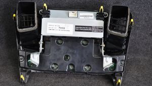 Lexus RX 330 - 350 - 400H Przełącznik / Włącznik nawiewu dmuchawy 8401048130