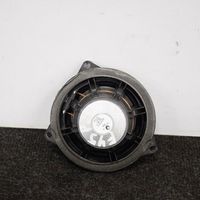 BMW 2 F45 Garsiakalbis (-iai) priekinėse duryse 9274700