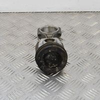 Volkswagen PASSAT CC Piston 038J