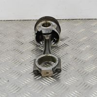 Volkswagen PASSAT CC Piston 038J