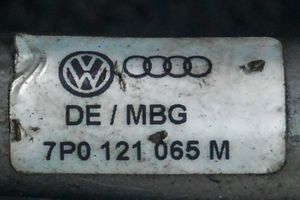 Volkswagen Touareg II Variklio tepalo radiatorius 