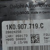 Volkswagen Golf IV Kiti prietaisai 1K0907719C28024256