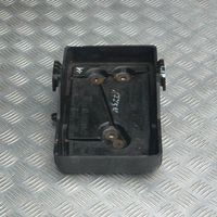 Mazda 6 Vassoio scatola della batteria GAM656041