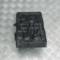 Mazda 6 Support boîte de batterie GAM656041