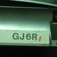 Mazda 6 Kojelaudan hansikaslokeron lista GJ6R