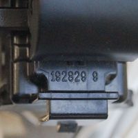 Toyota Verso-S Interrupteur commade lève-vitre 8292N121928299