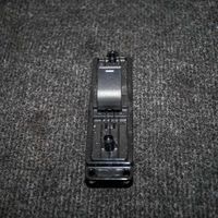 Mazda 6 Interrupteur commade lève-vitre GDK466370A