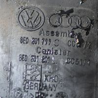 Audi A6 S6 C6 4F Serbatoio a carbone attivo per il recupero vapori carburante 8E0201799C