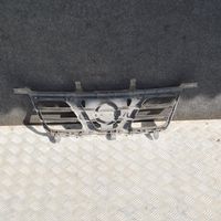 Nissan X-Trail T30 Grille calandre supérieure de pare-chocs avant 623108H700K74112