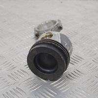 Volkswagen Touran I Piston 038JV400