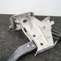 Volkswagen PASSAT B6 Brake pedal 1K1721057N