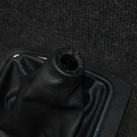 Mazda 6 Vaihteenvalitsimen kehys verhoilu muovia GDN164333