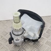 Audi A4 S4 B9 Główny cylinder hamulca 8W0611367