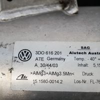 Volkswagen Phaeton Tyhjiösäiliö 3D0616201