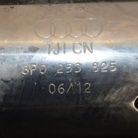 Audi A3 S3 8P Äänenvaimentimen päätykappale 8P0253825