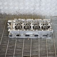 Volkswagen PASSAT B8 Engine head 04L103373E