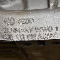 Volkswagen Golf VI Blocco motore 030103019AC