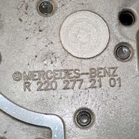 Mercedes-Benz CLK A208 C208 Corpo valvola trasmissione del cambio R2202772101