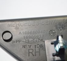 Mercedes-Benz GL X166 Kojelaudan sivupäätyverhoilu A1666800407