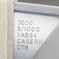 Mitsubishi L200 Kojelaudan tuuletussuuttimen suojalista 3E0051000