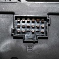 Volkswagen Crafter Fuse box set 9065450201