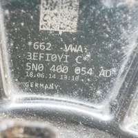 Audi Q3 8U Etuakselin pyöräntuenta 5N0400054AD