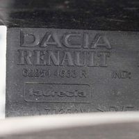 Dacia Sandero Etupuskurin alempi jäähdytinsäleikkö 622544633