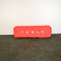 Tesla Model X First aid kit E427R032738