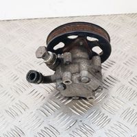 Volkswagen PASSAT B5 Ohjaustehostimen pumppu 8D0145156L