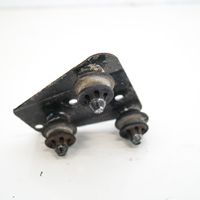 Audi A4 S4 B8 8K Supporto pompa ABS 8K0614235B