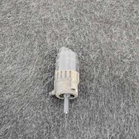 Citroen Jumper Windscreen/windshield washer pump D283235