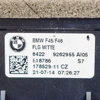 BMW 2 F46 Dysze / Kratki nawiewu deski rozdzielczej 9262955