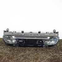 Mercedes-Benz C W205 Garso reguliavimo jungtukas A2059055201