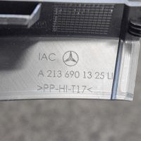 Mercedes-Benz E W213 Inne części wnętrza samochodu A2136901325