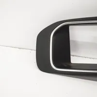 Volvo V40 Cornice cruscotto 31389536