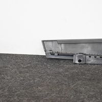 Audi A4 S4 B9 Verkleidung Türfenster Türscheibe vorne 8W0837902