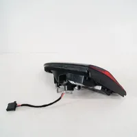 Opel Zafira C Lampy tylnej klapy bagażnika 39028597