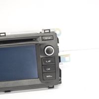 Toyota Auris E180 Unité principale radio / CD / DVD / GPS 10R038055