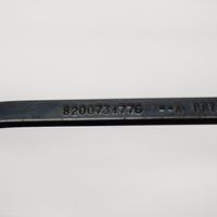 Renault Master III Windshield/front glass wiper blade 8200734776