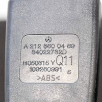 Mercedes-Benz E W212 Keskipaikan turvavyön solki (takaistuin) A2128600469