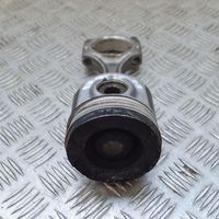 Toyota RAV 4 (XA30) Piston 