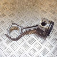 Porsche Cayenne (92A) Piston 